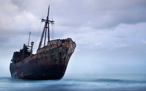 6927227-abandoned-shipwreck-hd